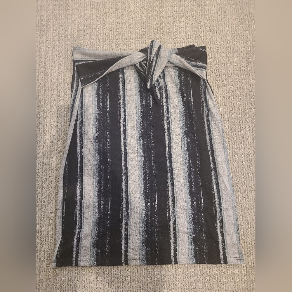 Jody Pencil Skirt, M